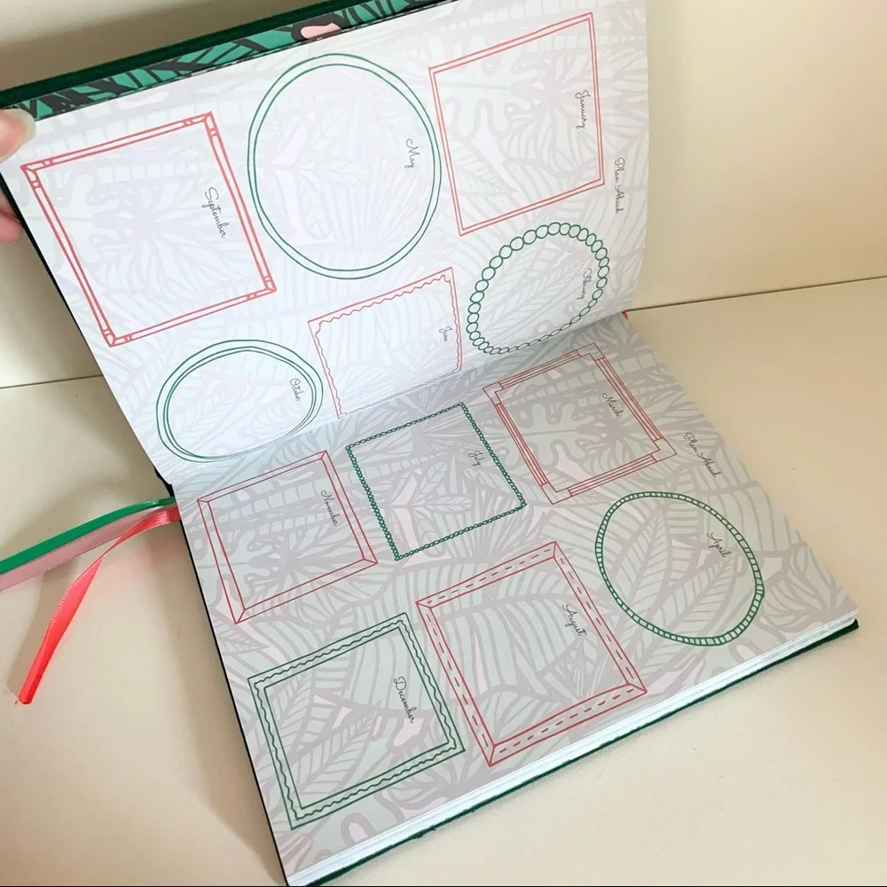 NEW Planner book